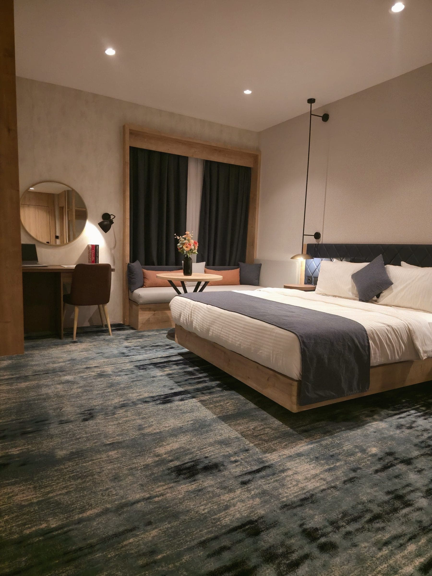 Hilton Garden Inn Jeddah — photograph 2